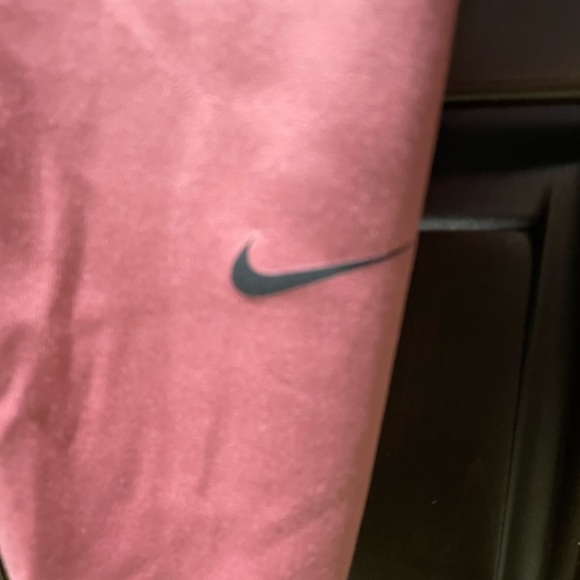 Nike Dri-Fit One Luxe mid-rise pink leggings - Picture 4 of 6